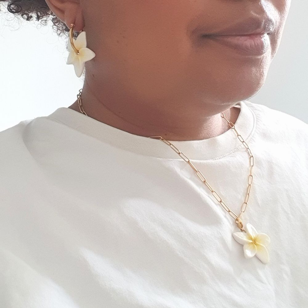 Duo Frangipanier - Collier + Boucles assorties
